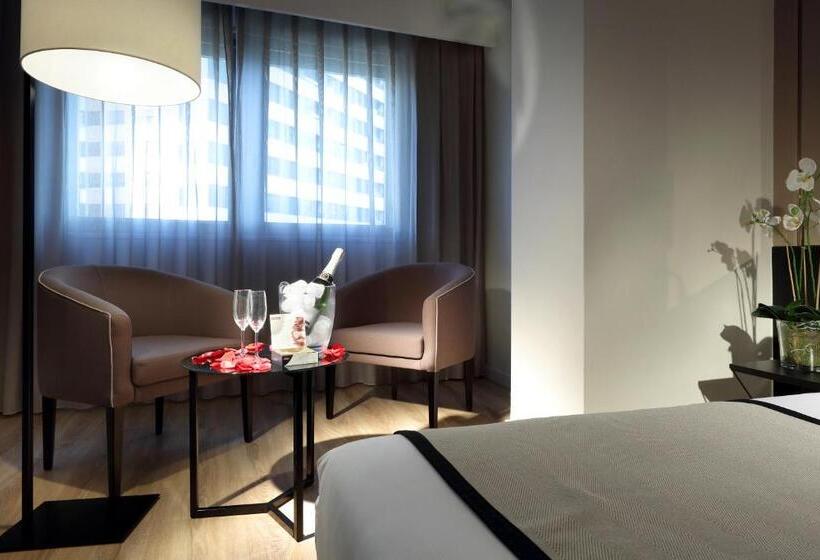 فندق Exe Rey Don Jaime