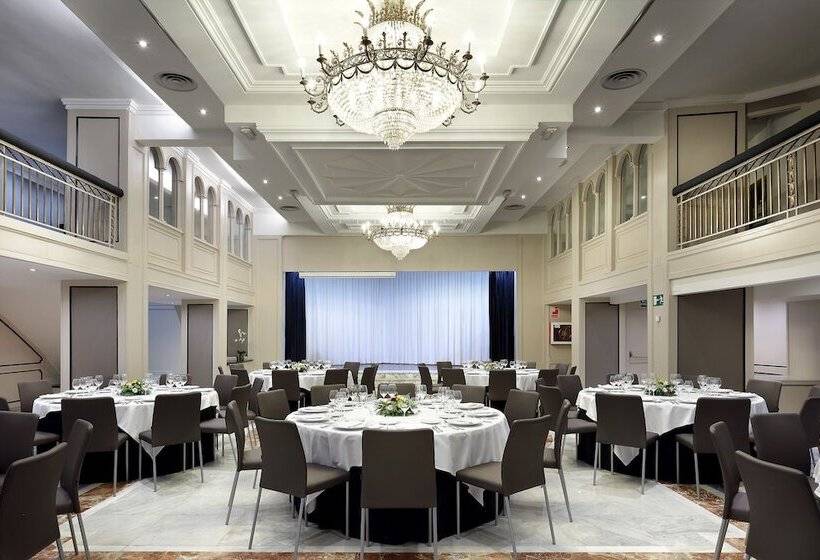 فندق Exe Rey Don Jaime