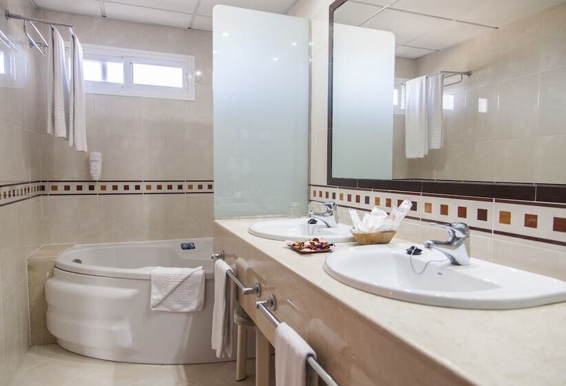 فندق Fergus Puerto de la Cruz