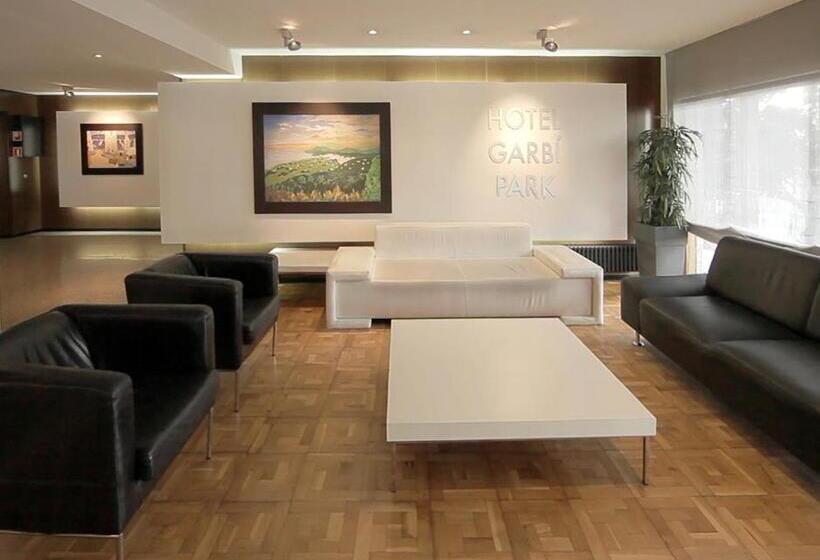 فندق Garbí Park