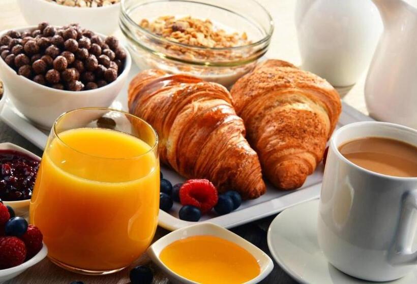 فندق Garbí Park