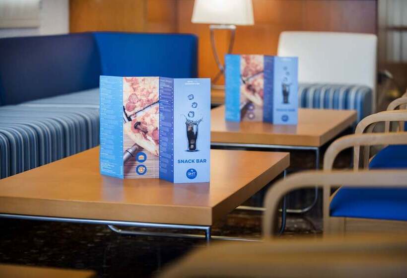 Отель Ght Aquarium & Spa