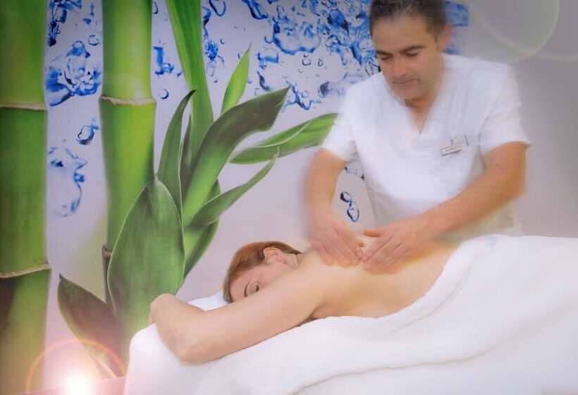 هتل Ght Aquarium & Spa