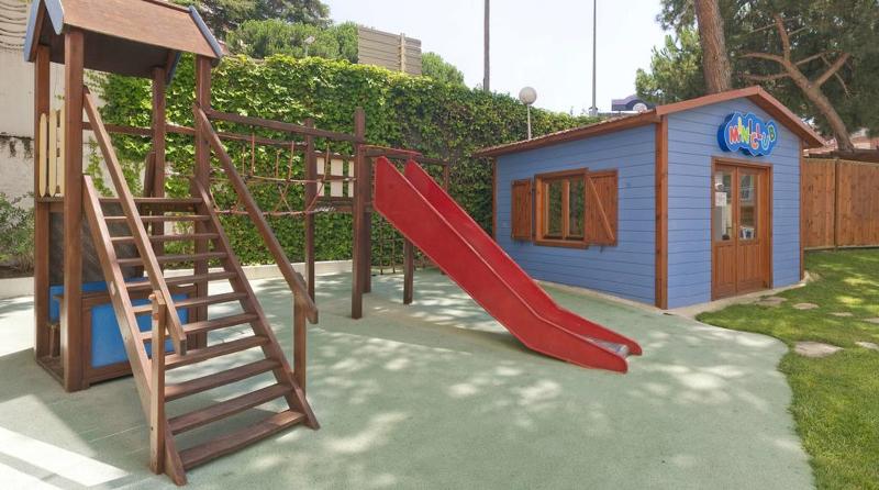 בית מלון כפרי Ght Aquarium & Spa