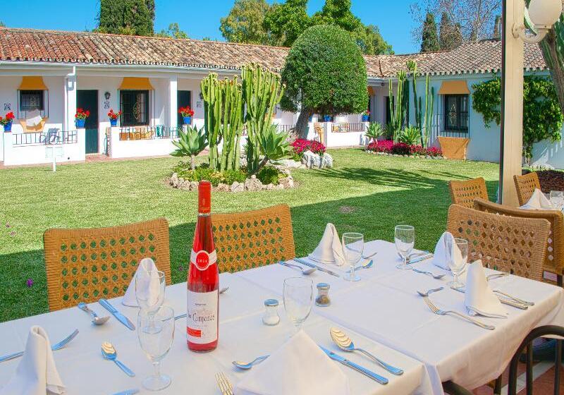 בית מלון כפרי Globales Pueblo Andaluz