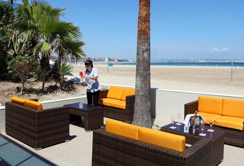 هتل Golden Donaire Beach