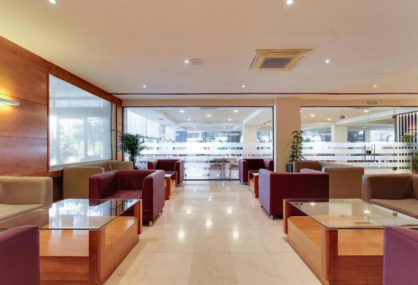 هتل Gran Garbi & Aquasplash