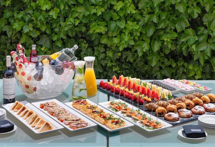 ホテル H10 Vintage Salou - Adults Only