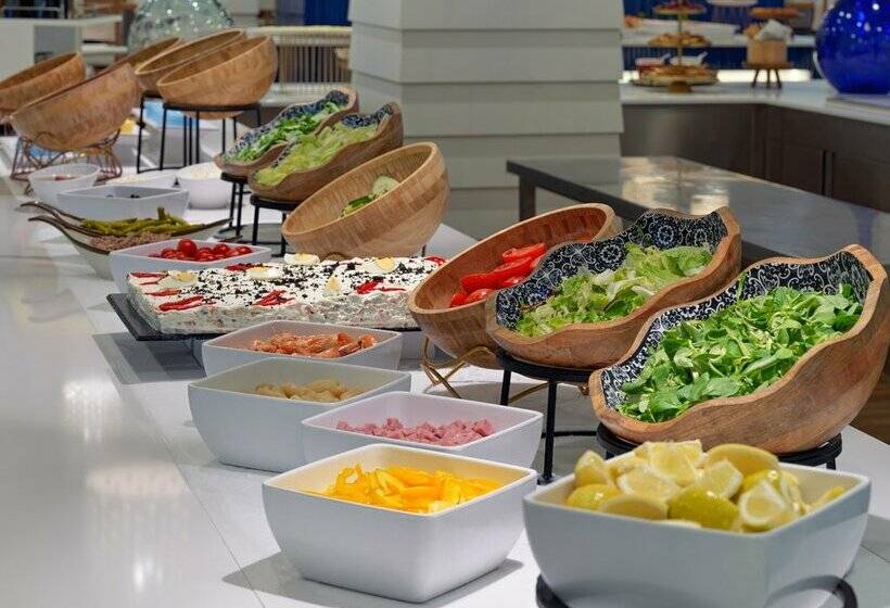 ホテル H10 Vintage Salou - Adults Only