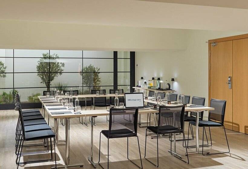 ホテル H10 Vintage Salou - Adults Only