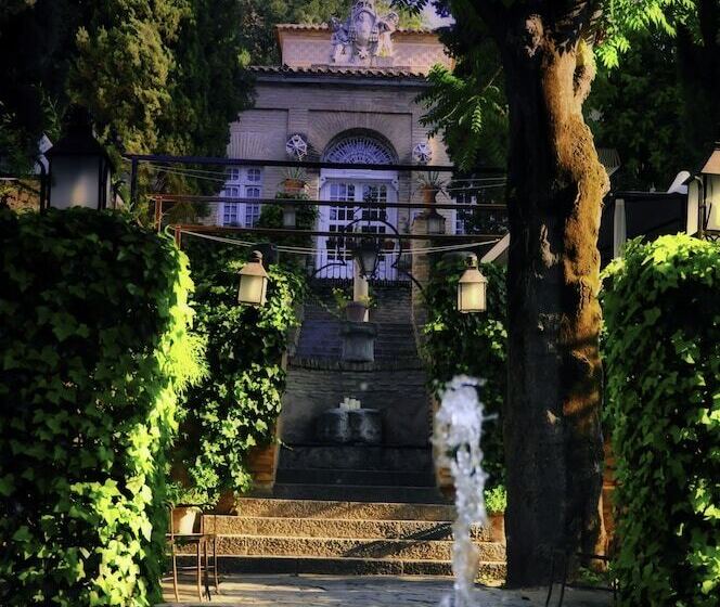 هتل Hacienda Del Cardenal