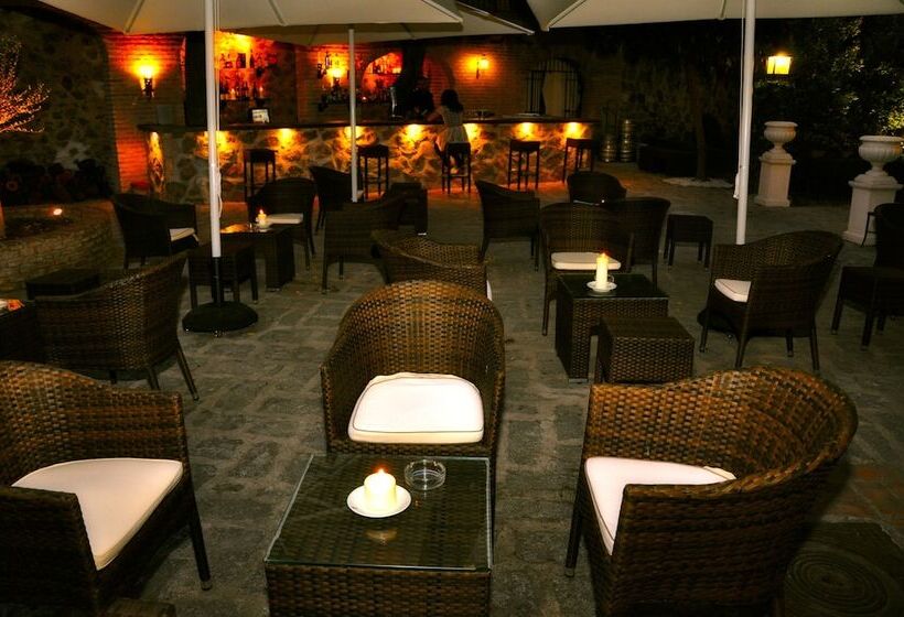 هتل Hacienda Del Cardenal