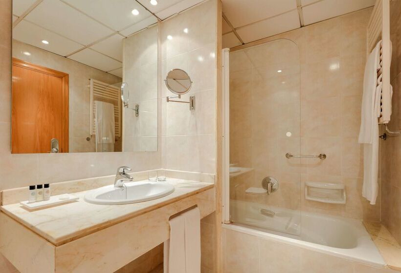 هتل Hesperia Zaragoza Centro