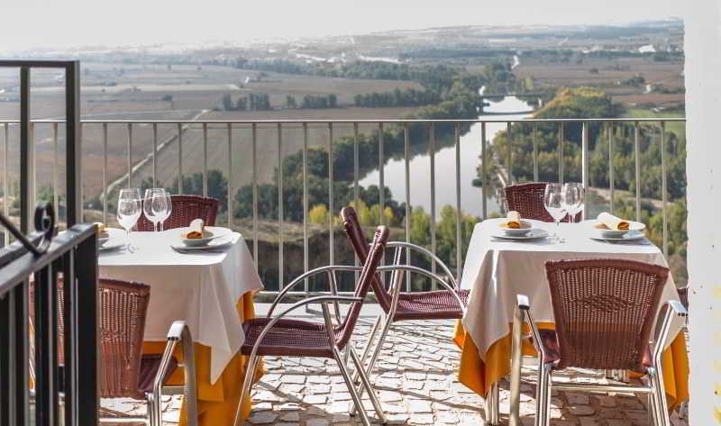 Hospedium Hotel Juan Ii