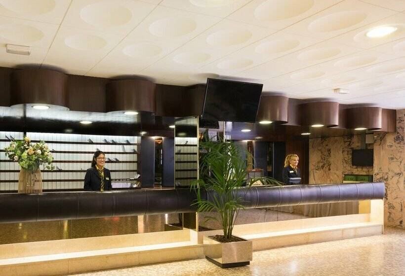 ホテル htop Molinos Park