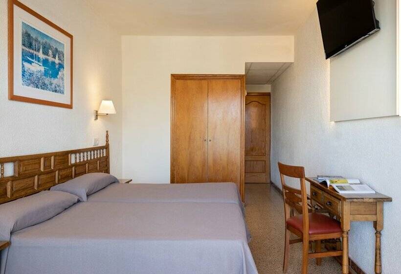 ホテル htop Molinos Park