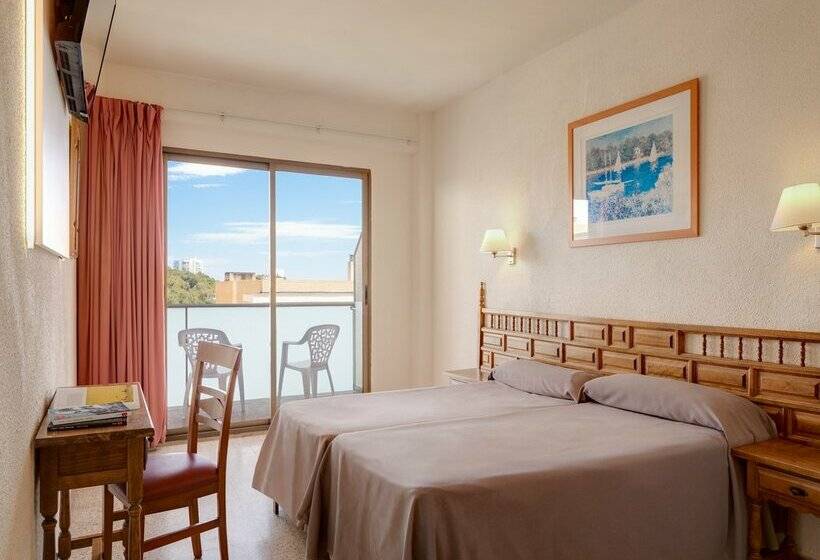 ホテル htop Molinos Park