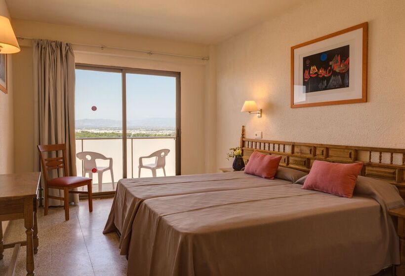 ホテル htop Molinos Park