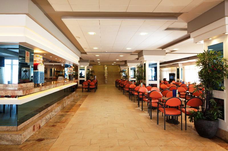 ホテル htop Molinos Park