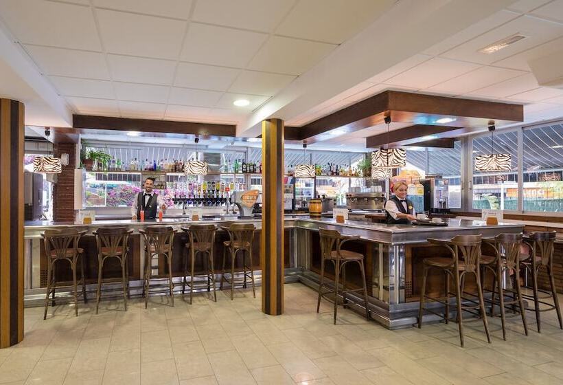 Отель htop Palm Beach & Spa