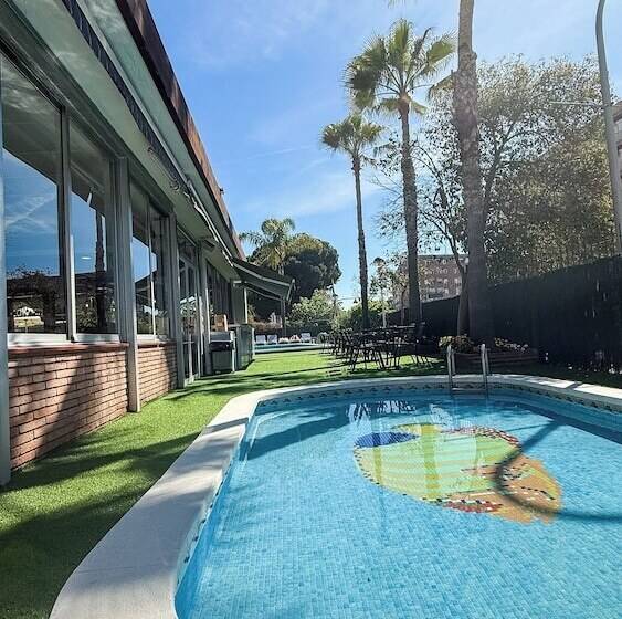 Отель htop Palm Beach & Spa