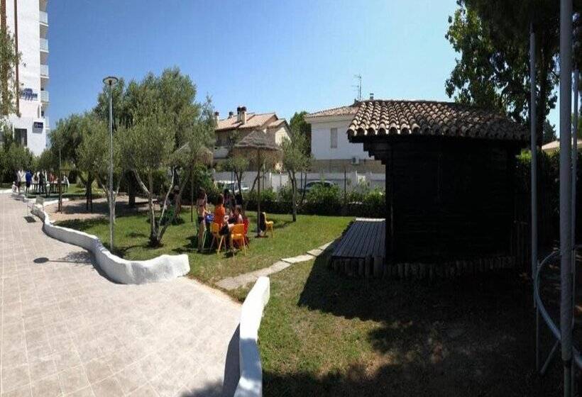 Отель Ibersol Playa Dorada