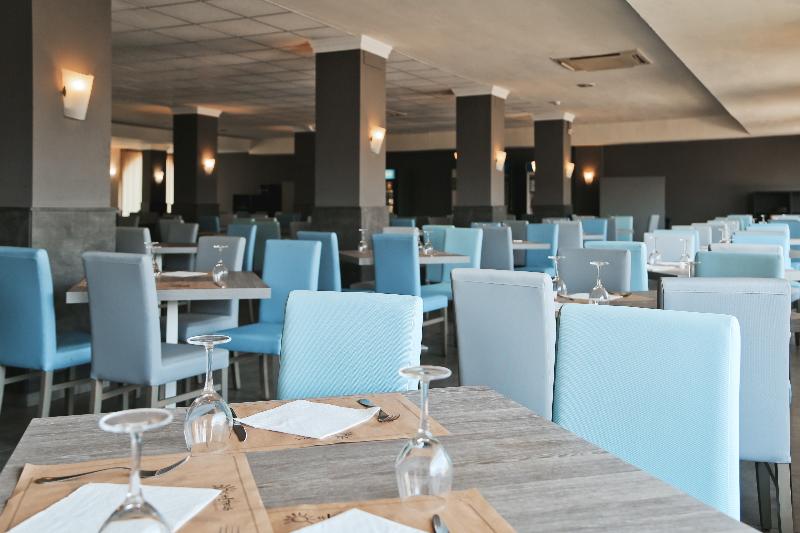 Отель Ibersol Playa Dorada