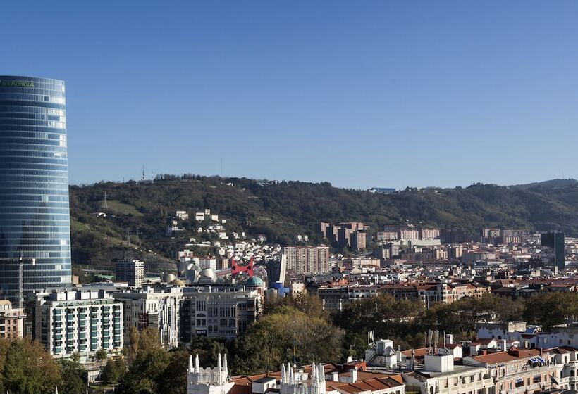 בית מלון כפרי Ilunion Bilbao