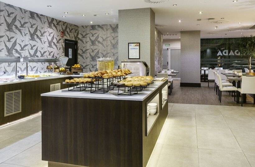 בית מלון כפרי Ilunion Bilbao