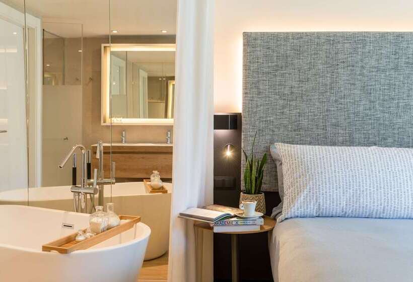 Отель Innside By Meliá Zaragoza