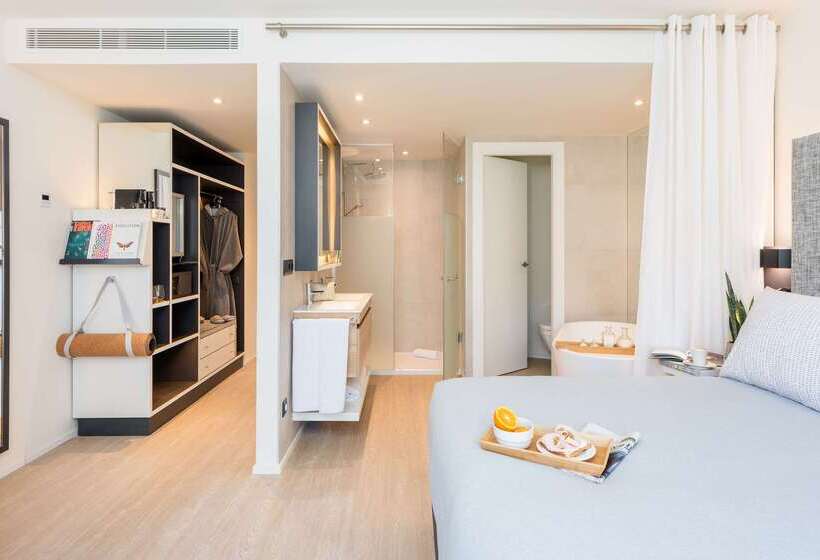 Отель Innside By Meliá Zaragoza