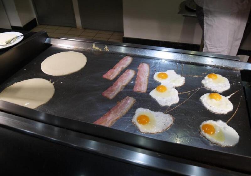 酒店 La Palmera & Spa