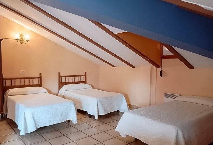 فندق La Rueda 3000