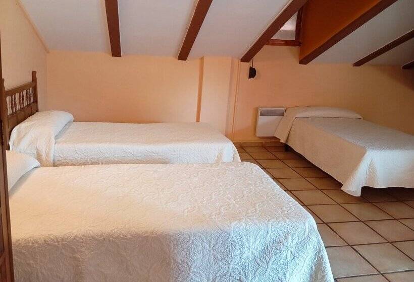 فندق La Rueda 3000