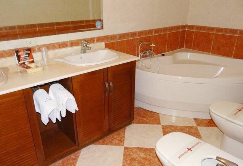 فندق La Rueda 3000