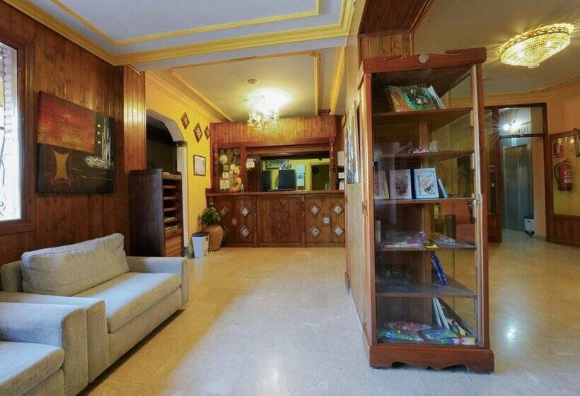 فندق La Rueda 3000