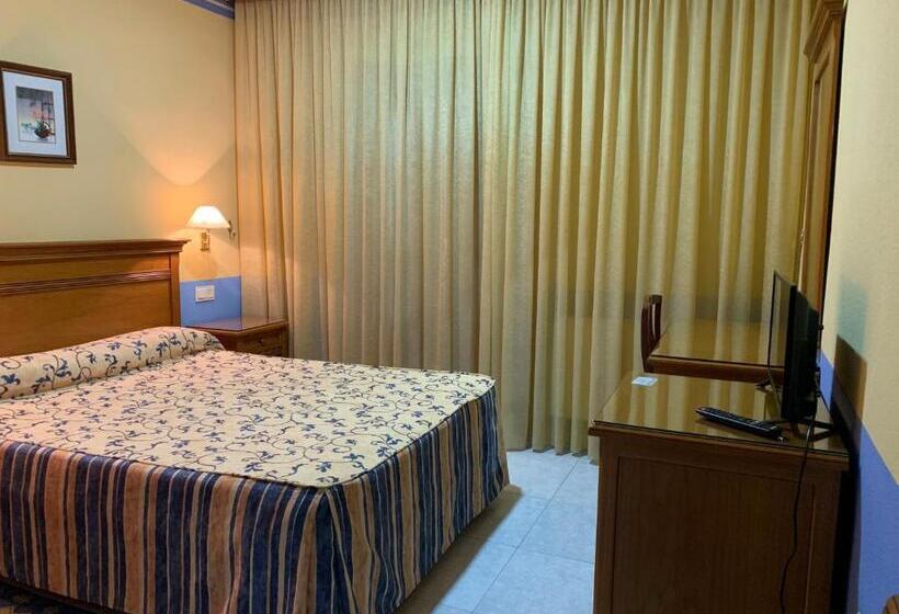 Отель La Sierra