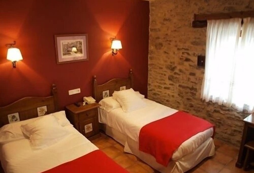 בית מלון כפרי La Vega