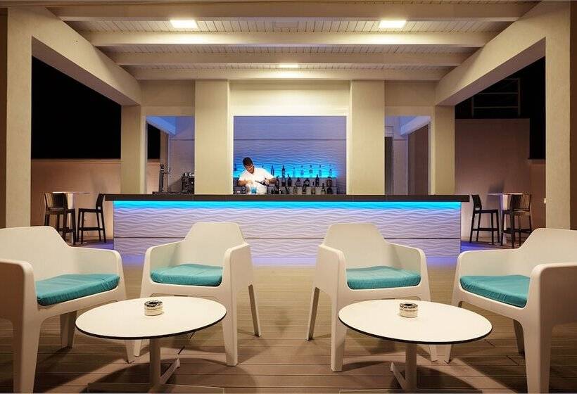 هتل Las Arenas, Affiliated by Melia