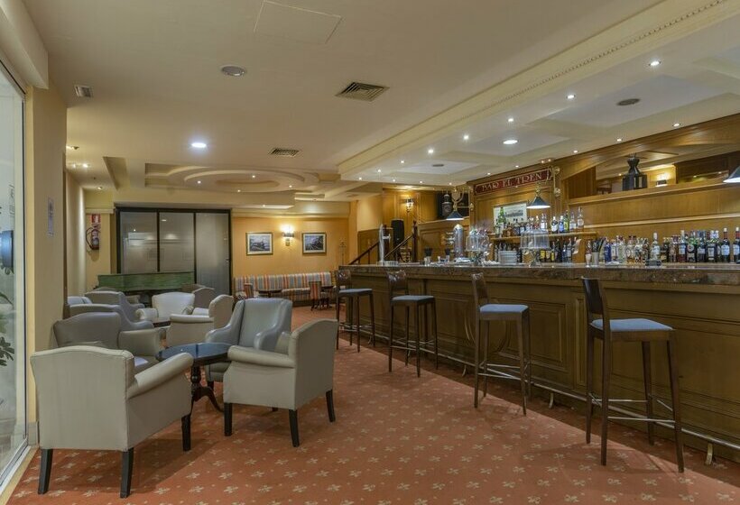 호텔 Las Palmeras Affiliated by Fergus