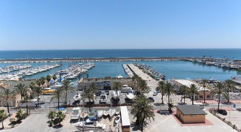 호텔 Las Palmeras Affiliated by Fergus