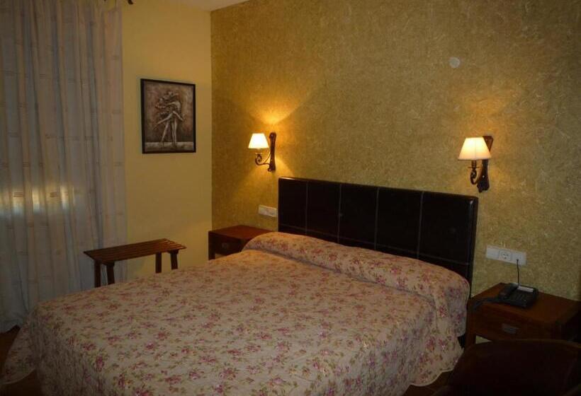 ホテル Las Truchas