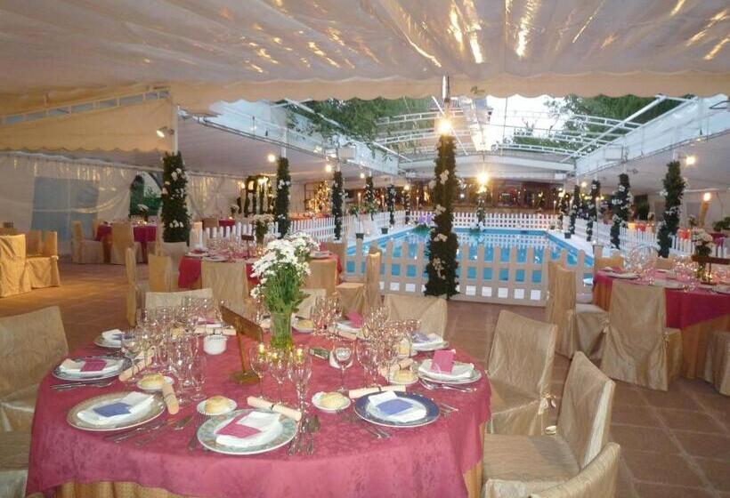 ホテル Las Truchas