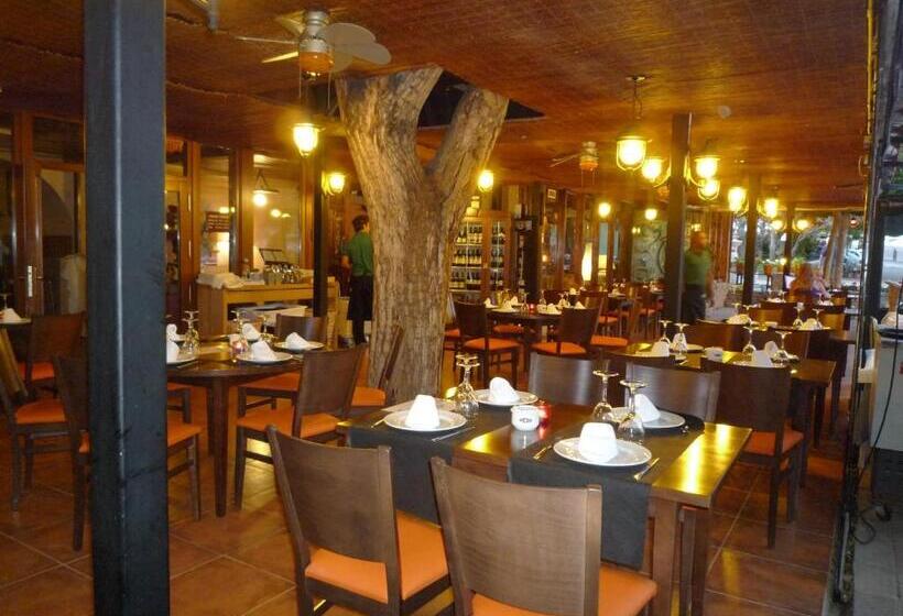 ホテル Las Truchas