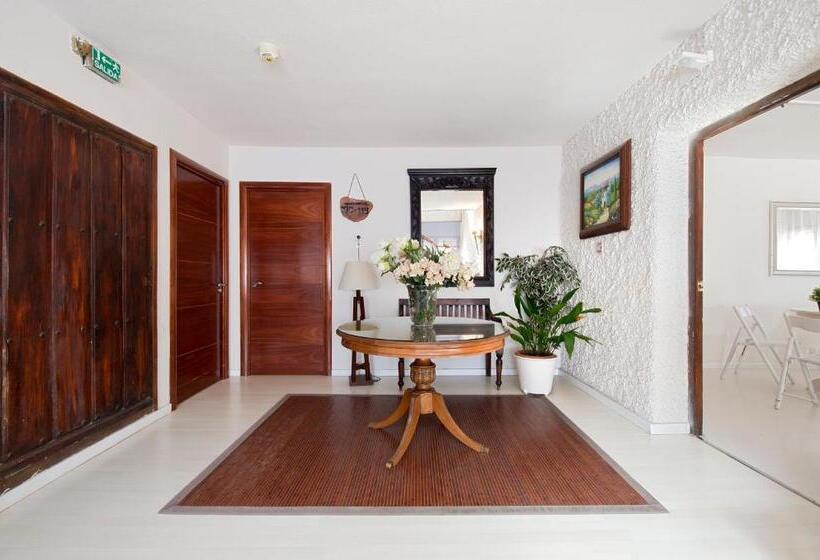 ホテル Las Truchas