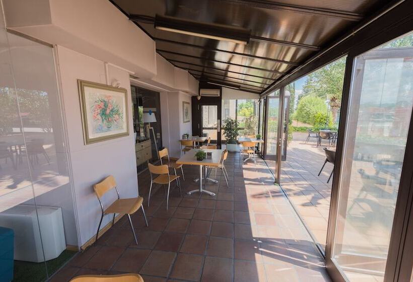 Отель Las Ventas