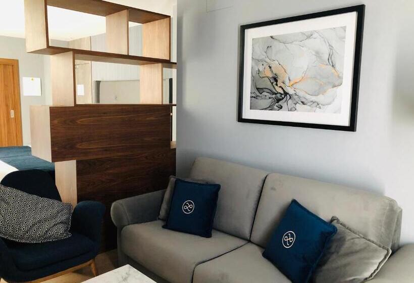 فندق Lima   Adults Recommended