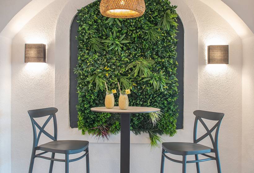 Отель Lloret Santa Rosa By Pierre & Vacances