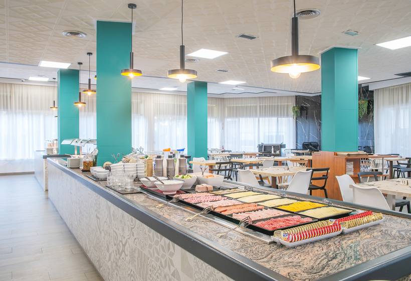 Отель Lloret Santa Rosa By Pierre & Vacances