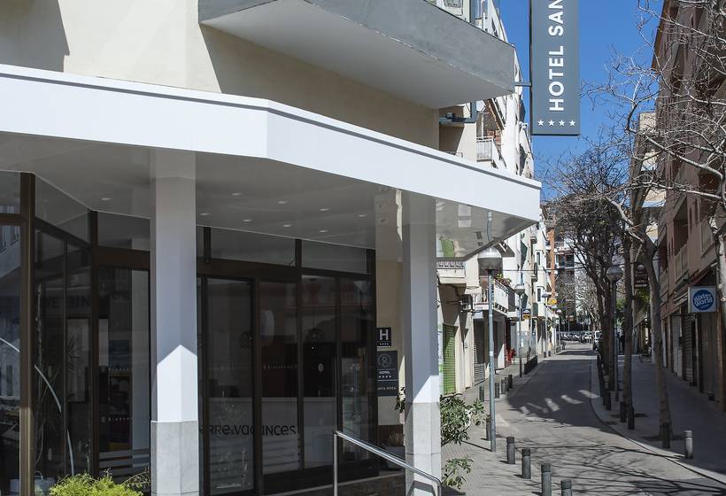 בית מלון כפרי Lloret Santa Rosa By Pierre & Vacances